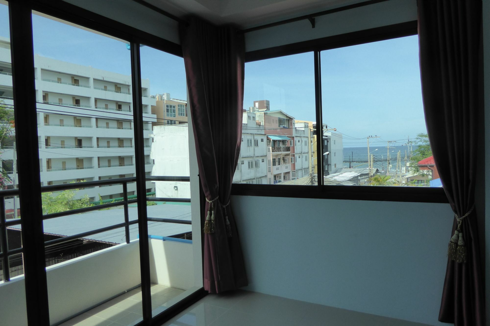 Breezy House Praia de Jomtien Exterior foto